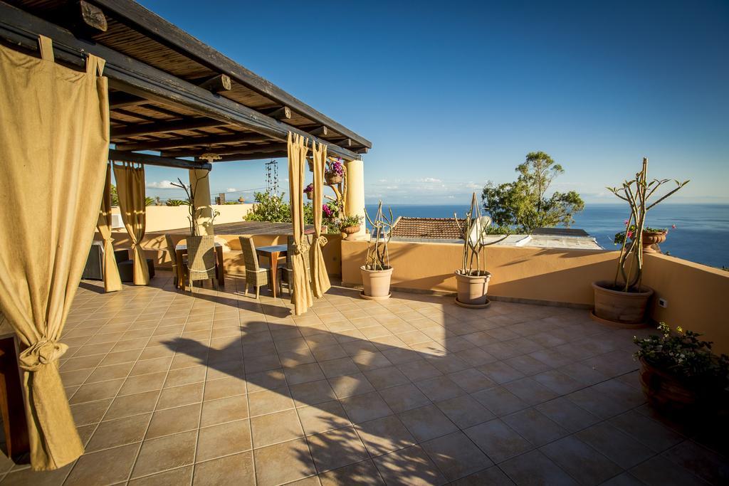 Resort Al Belvedere Salina Leni Exterior photo