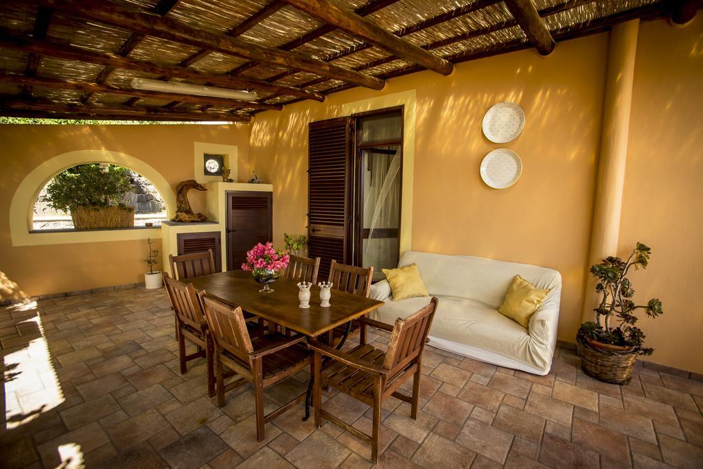 Resort Al Belvedere Salina Leni Exterior photo
