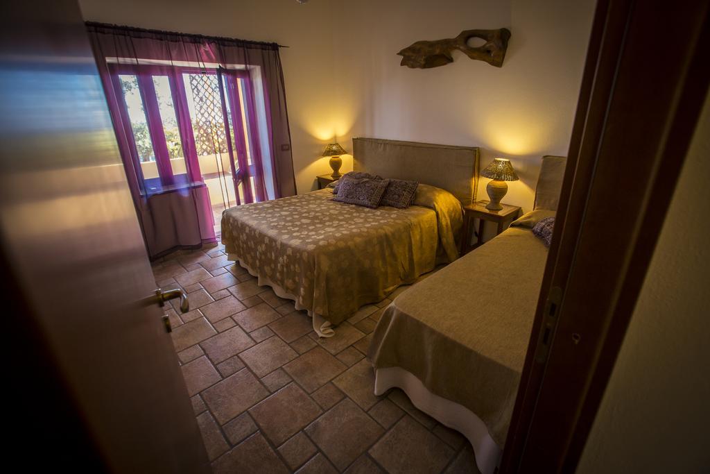 Resort Al Belvedere Salina Leni Exterior photo