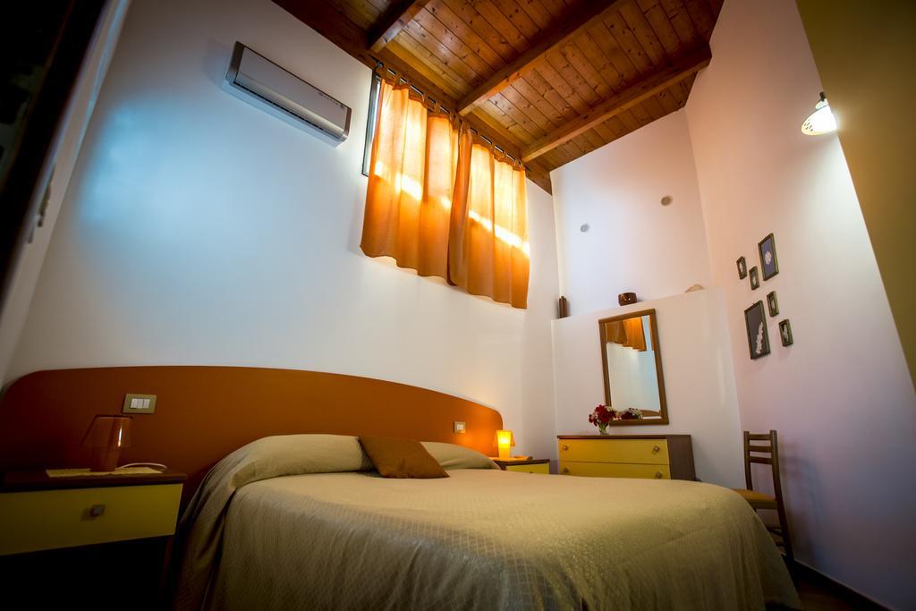 Resort Al Belvedere Salina Leni Exterior photo